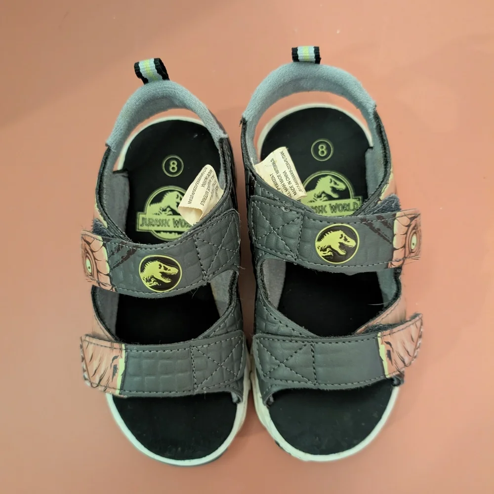 Jurassic World Toddler Boy Open-Toe Sandals in Size 8